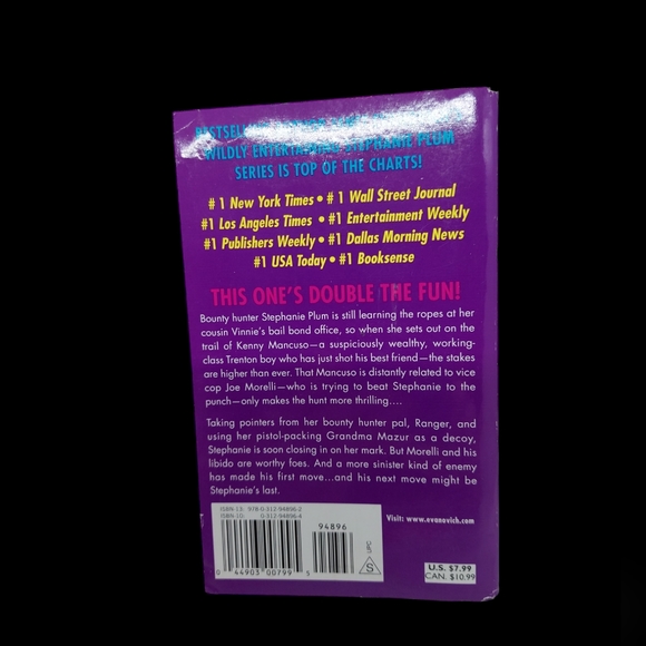 Lot of Five Janet Evanovich's Paperback Books - Picture 2 of 6